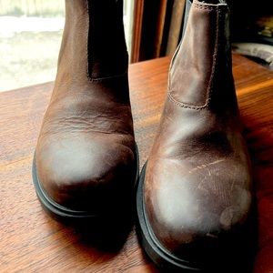 Sorel Emelie III Chelsea Waterproof Short Booties Pull-on Brown Womens size 7.5